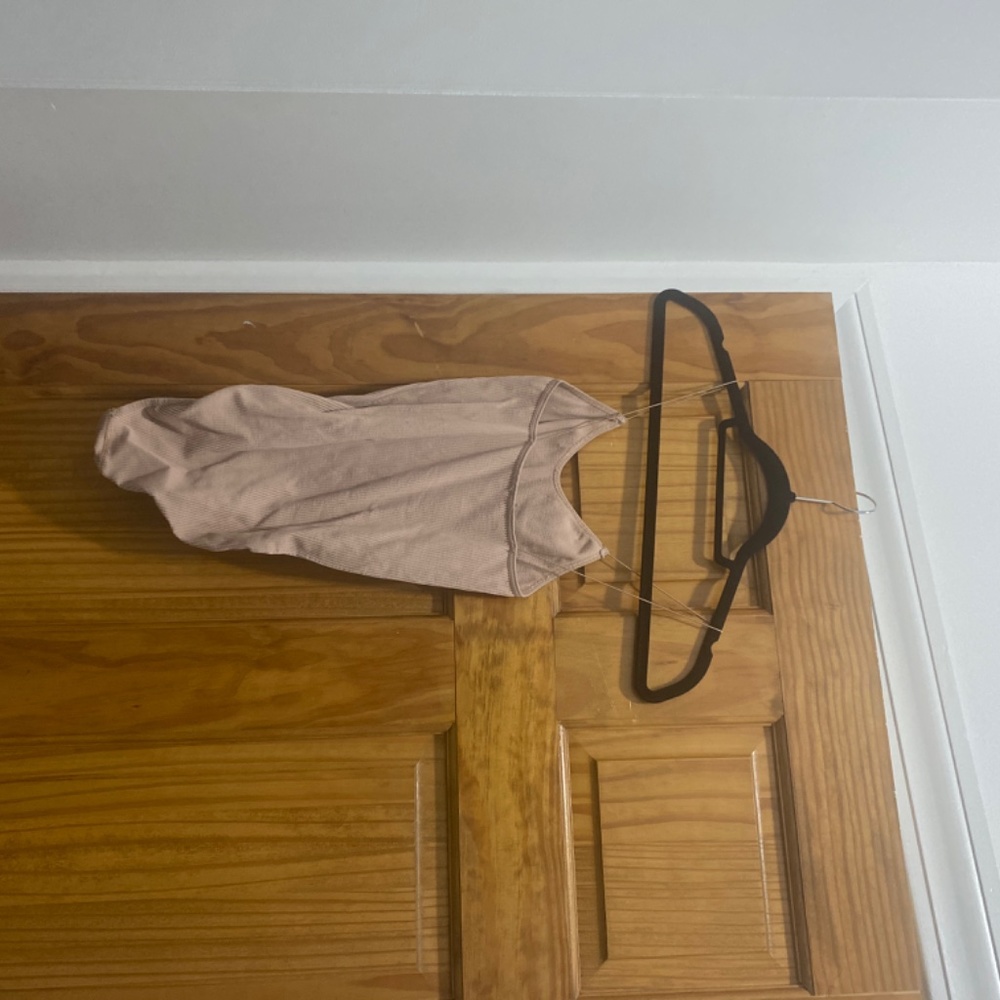 Tan body suit stretchy material - Picture 2 of 2